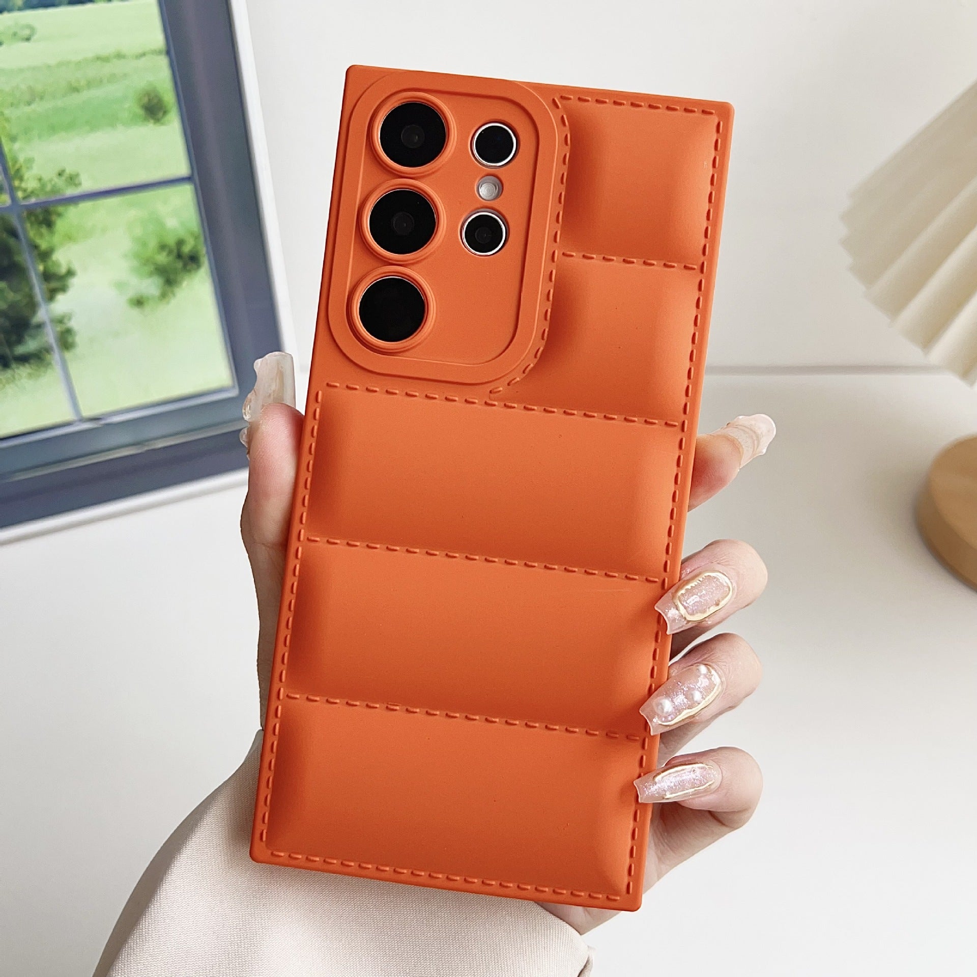 Drop-Resistant Puff Phone Case